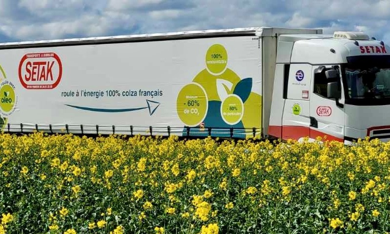 Transports SETAK utilisent le biocarburant Oleo100 pour décarboner leur flotte de véhicules